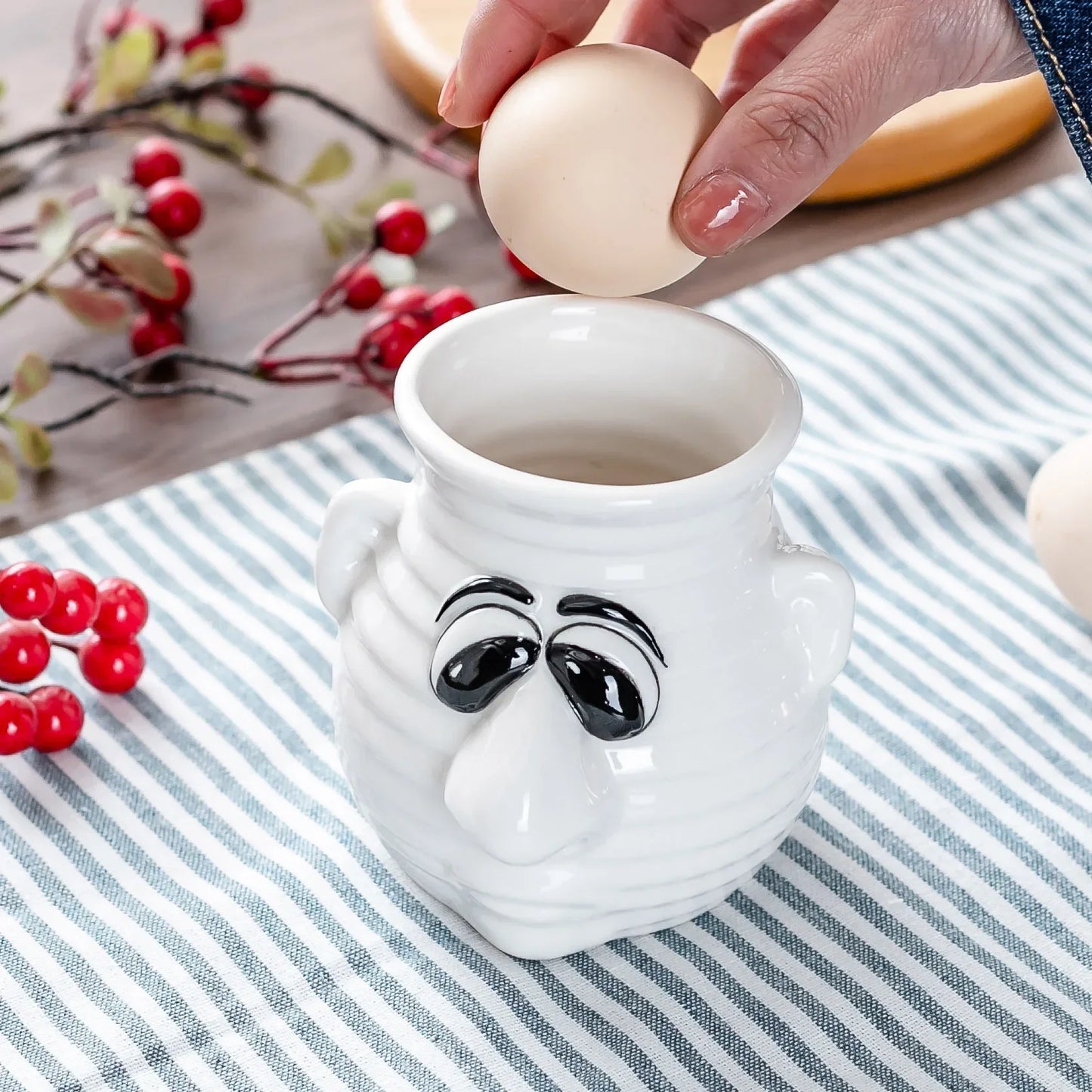 White Separation Tool – Ceramic Egg White Separator for Perfect Baking