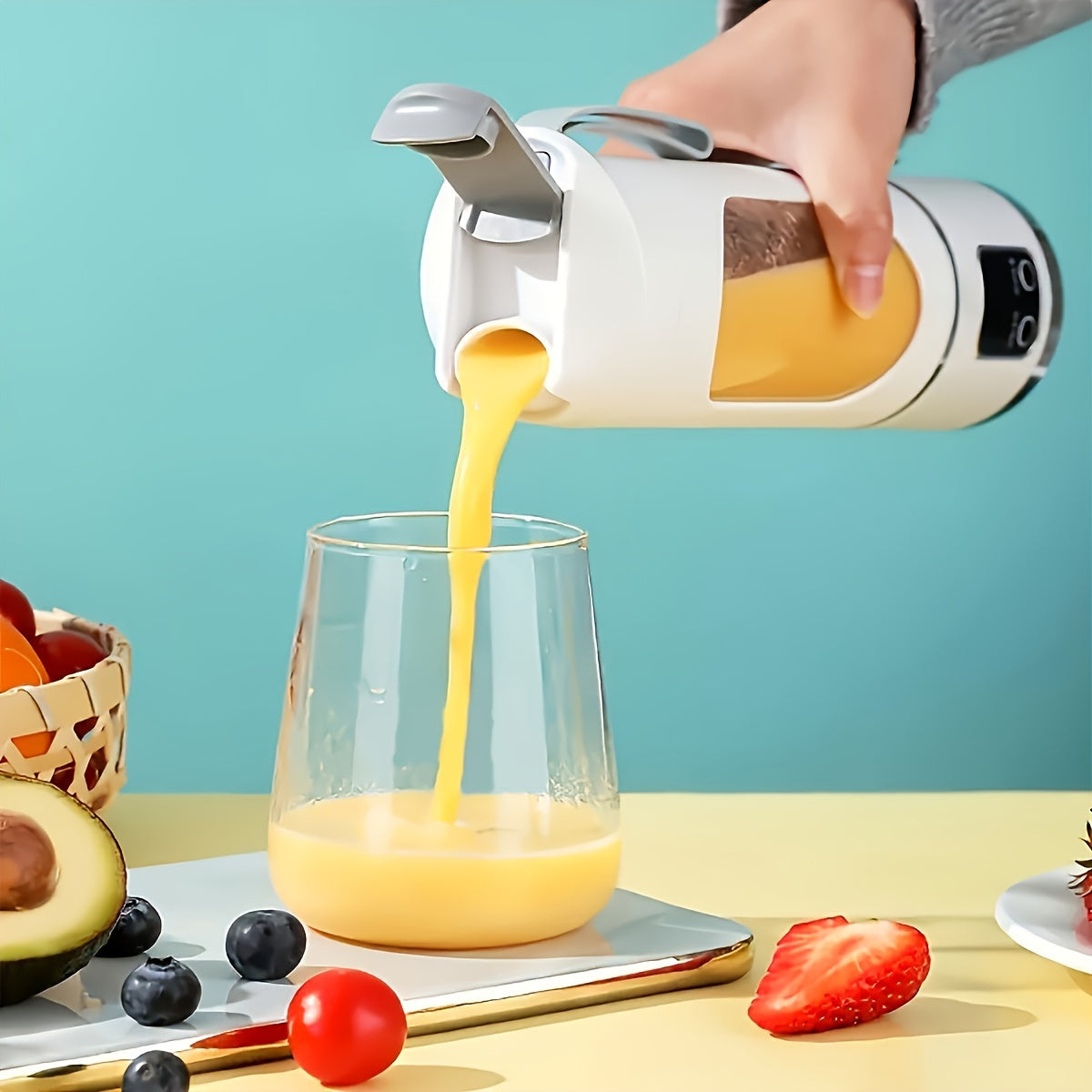 Portable USB-Rechargeable Blender & Juicer - Easy Clean, Perfect for Fruit & Vegetable Drinks, Milkshakes - 10.14oz to 16.91oz Capacity Essiby